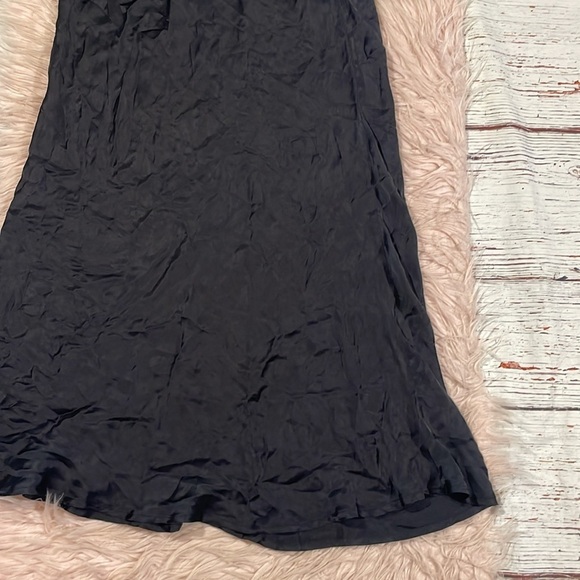 Mes Demoiselles Lima Satin Black Midi Skirt - Picture 7 of 7